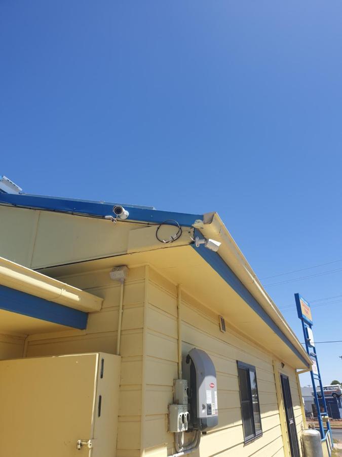 Newell Hwy Caravan Park Parkes Esterno foto